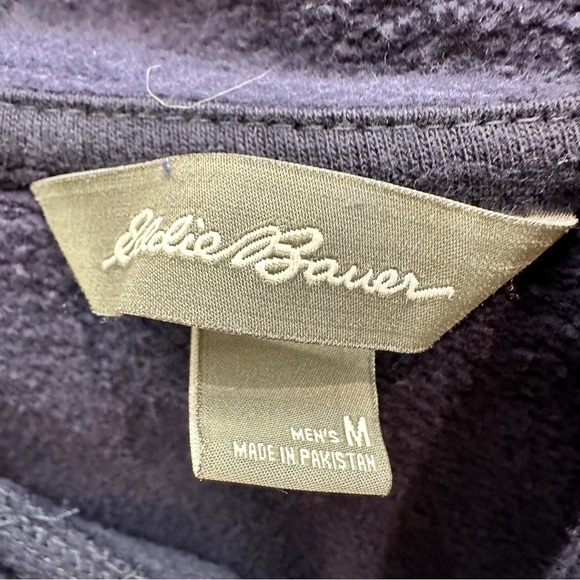 Eddie Bauer Hoodie Mens Size Medium Navy Bass Fish Outdoors Pocket - Picture 4 of 8